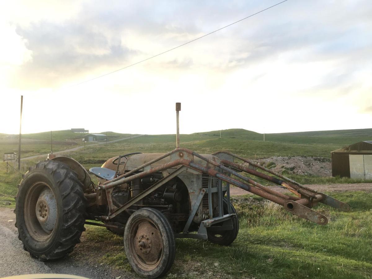 Eco Crofters Wagon By The Beach Oldshoremore 외부 사진